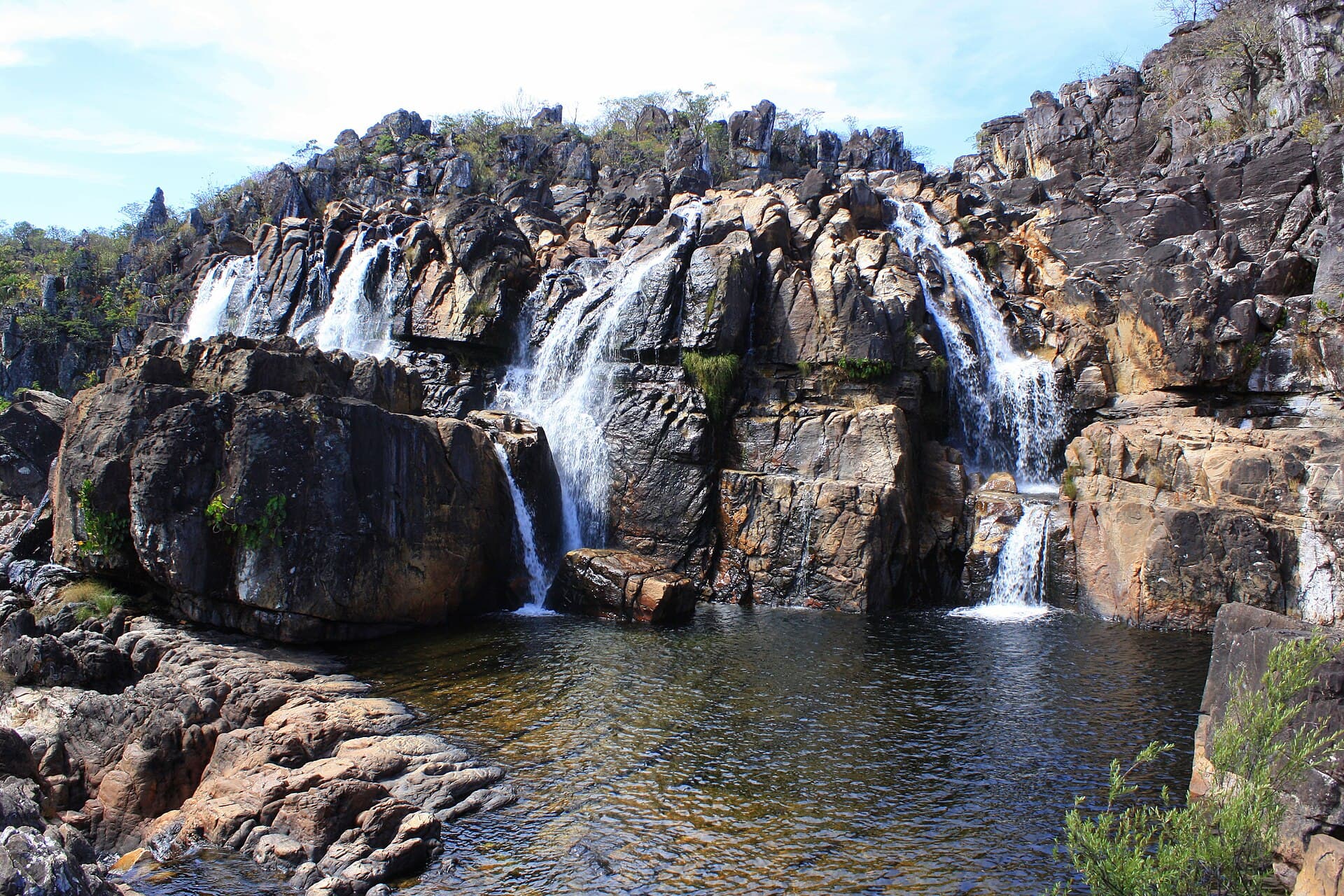 The Carioquinhas waterfalls on the river — Chapada dos Veadeiros, Brazil