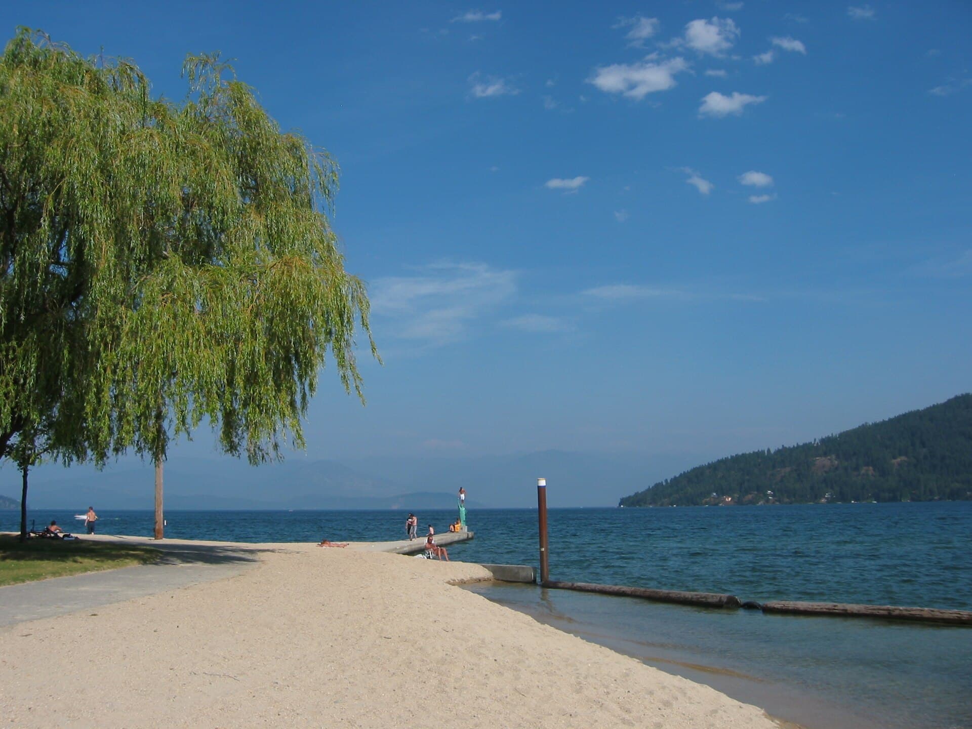Sandpoint City Beach on the lake — Idaho