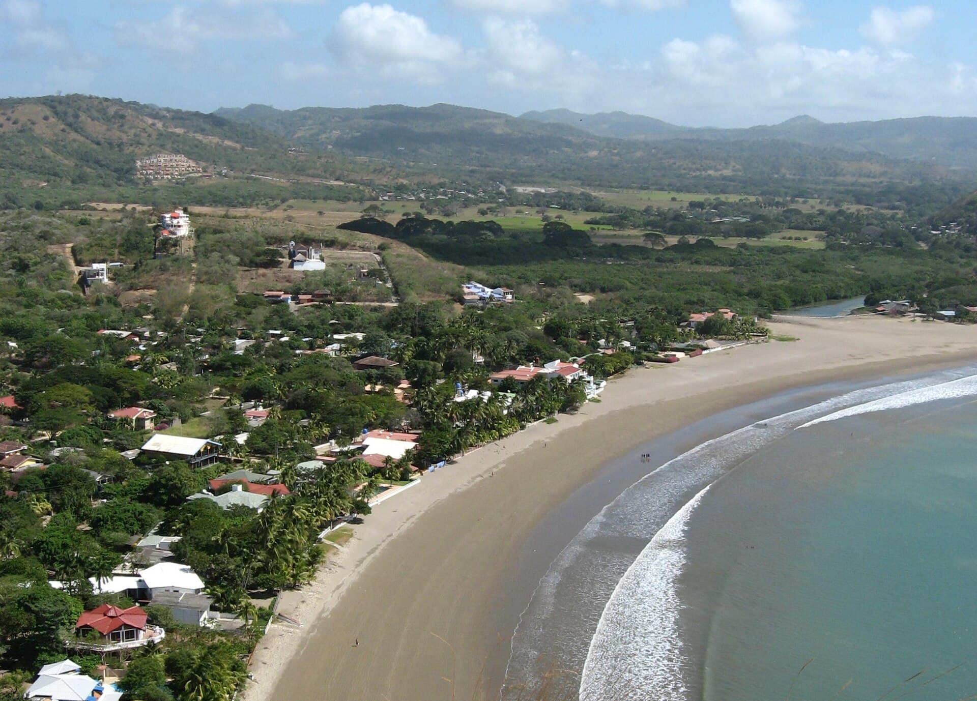 The crescent bay and beach — San Juan del Sur, Nicaragua